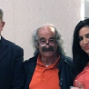 Con il Maestro della Corale Polifonica di Ercolano Domenico Cozzolino (a sinistra) e il segretario dell'associazione culturale campana Tony Marcantonio (Villa Colombo, Toronto).